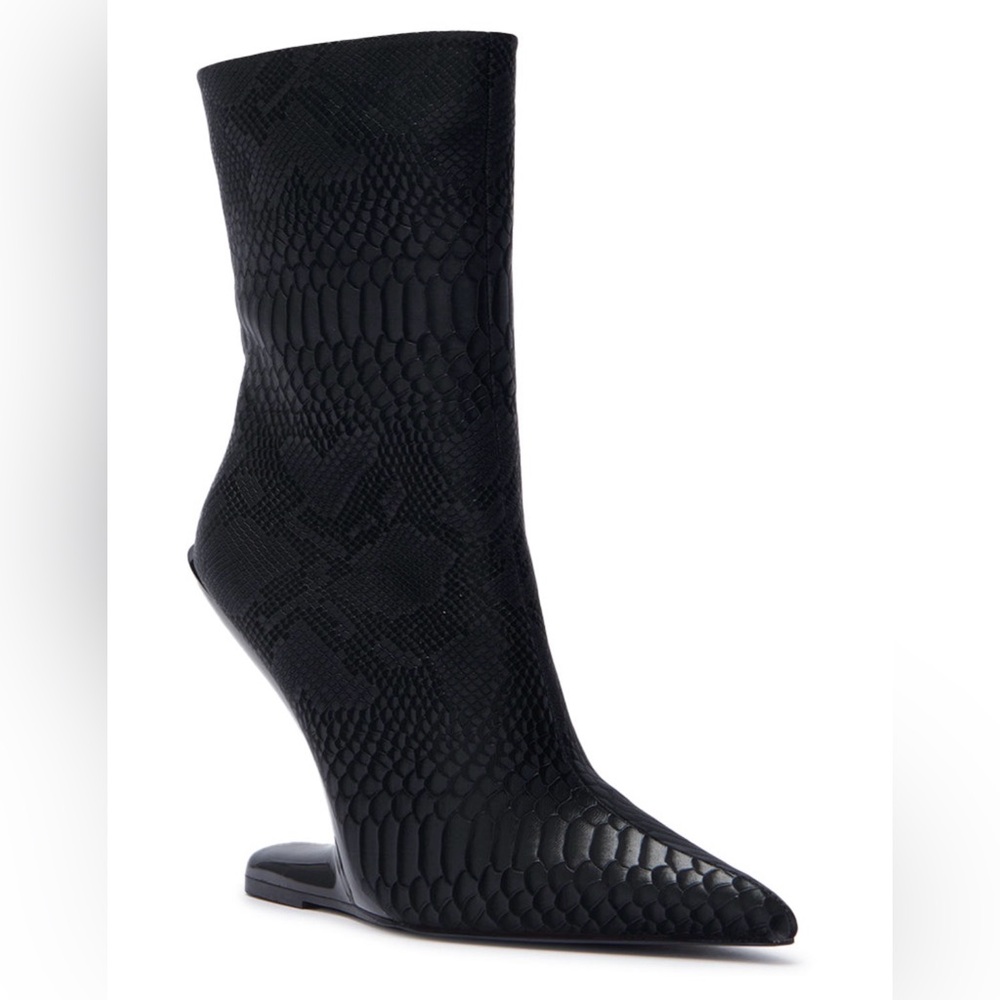 AKIRA Black Croc Bootie